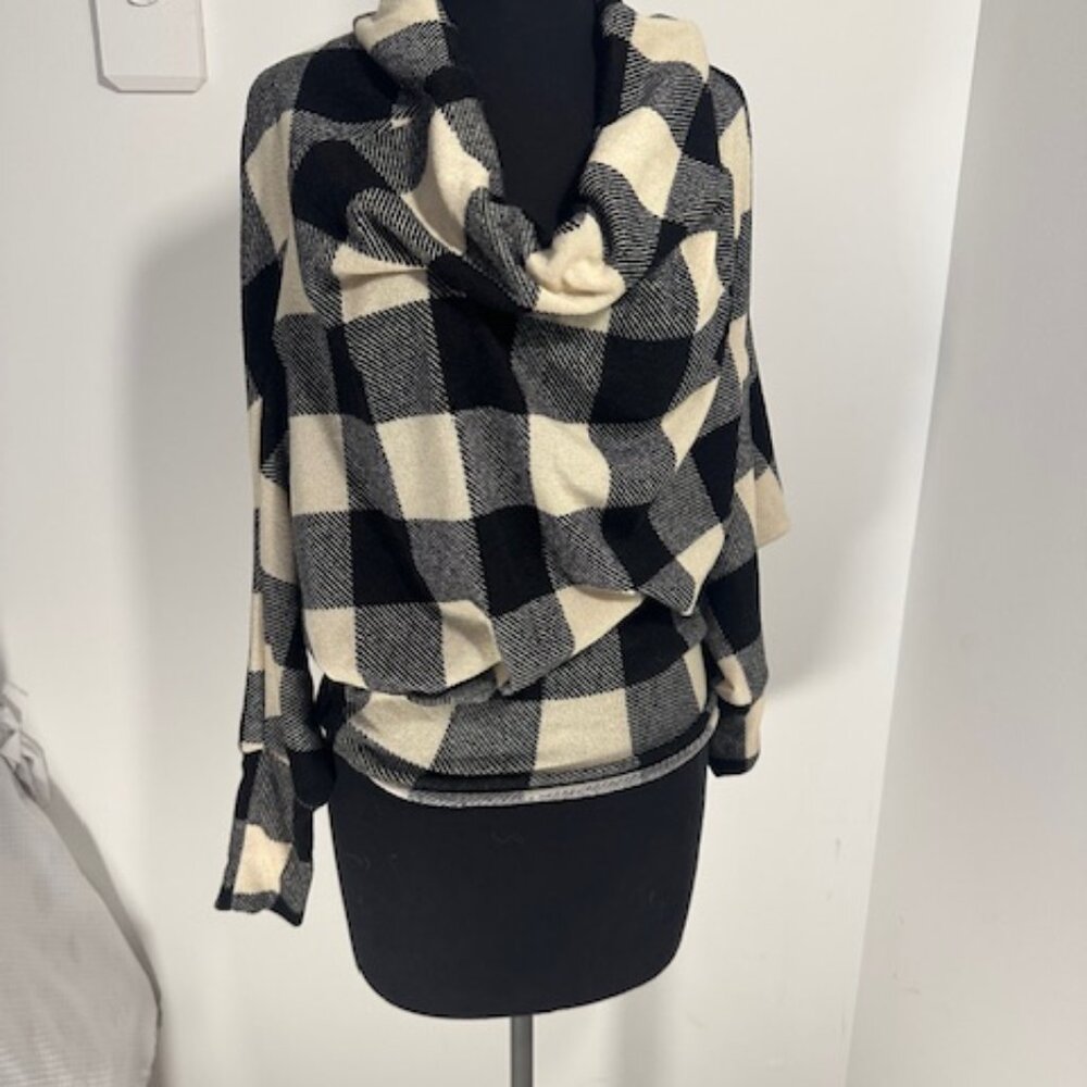 MTS Black and Cream Plaid Cowl Neck Top   8600  NWT Boutique